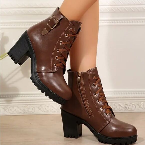 Ladies Chunky heel boots sz 8.5 - Picture 3 of 5